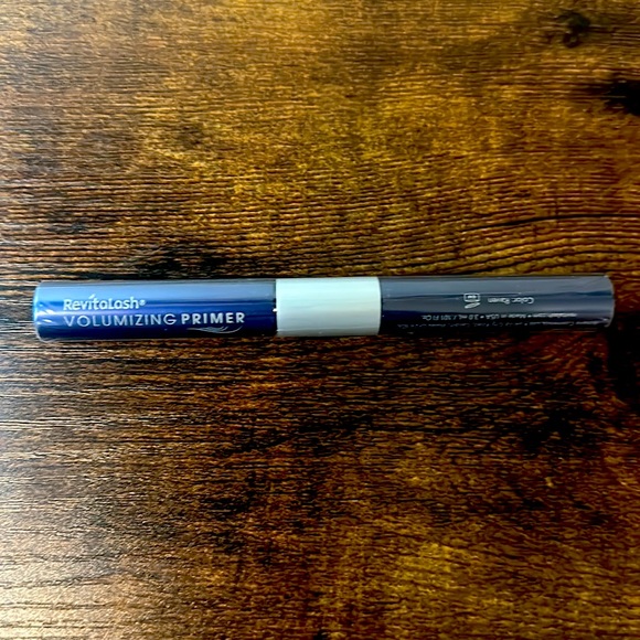RevitaLash Double-Ended Volume Set (volumizing primer & mascara) - Picture 2 of 2